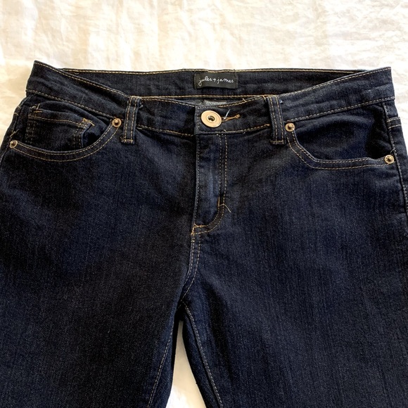 Jules + James - women’s bootcut jeans (Size 8) - Picture 2 of 4